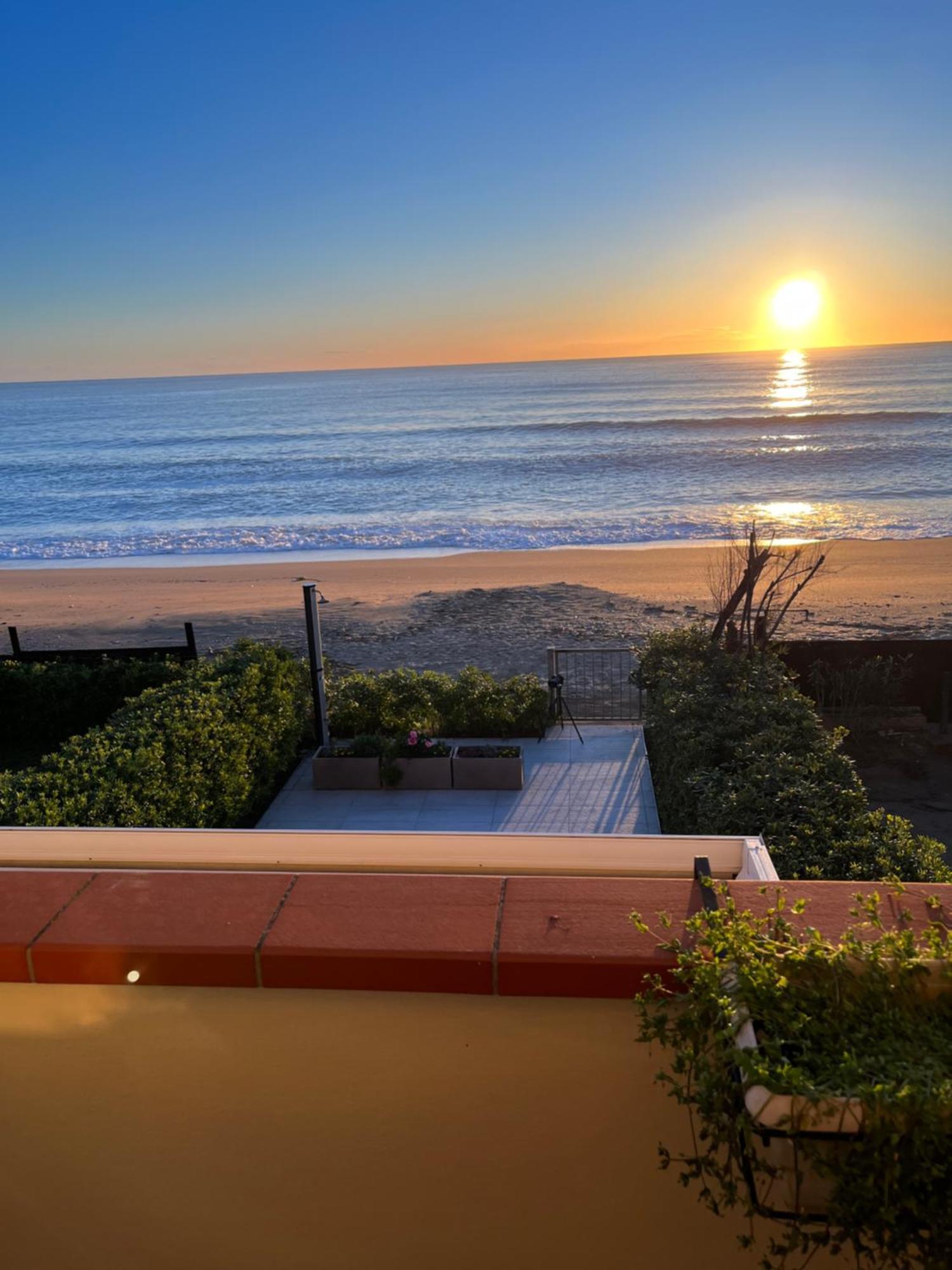 Casamare Una Casa Sulla Spiaggia Nelle Marche Vila Porto Potenza Picena Exterior foto